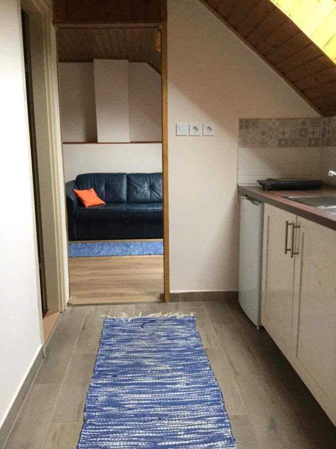 Natura Panzio&Apartmanhaz Orfu Bagian luar foto