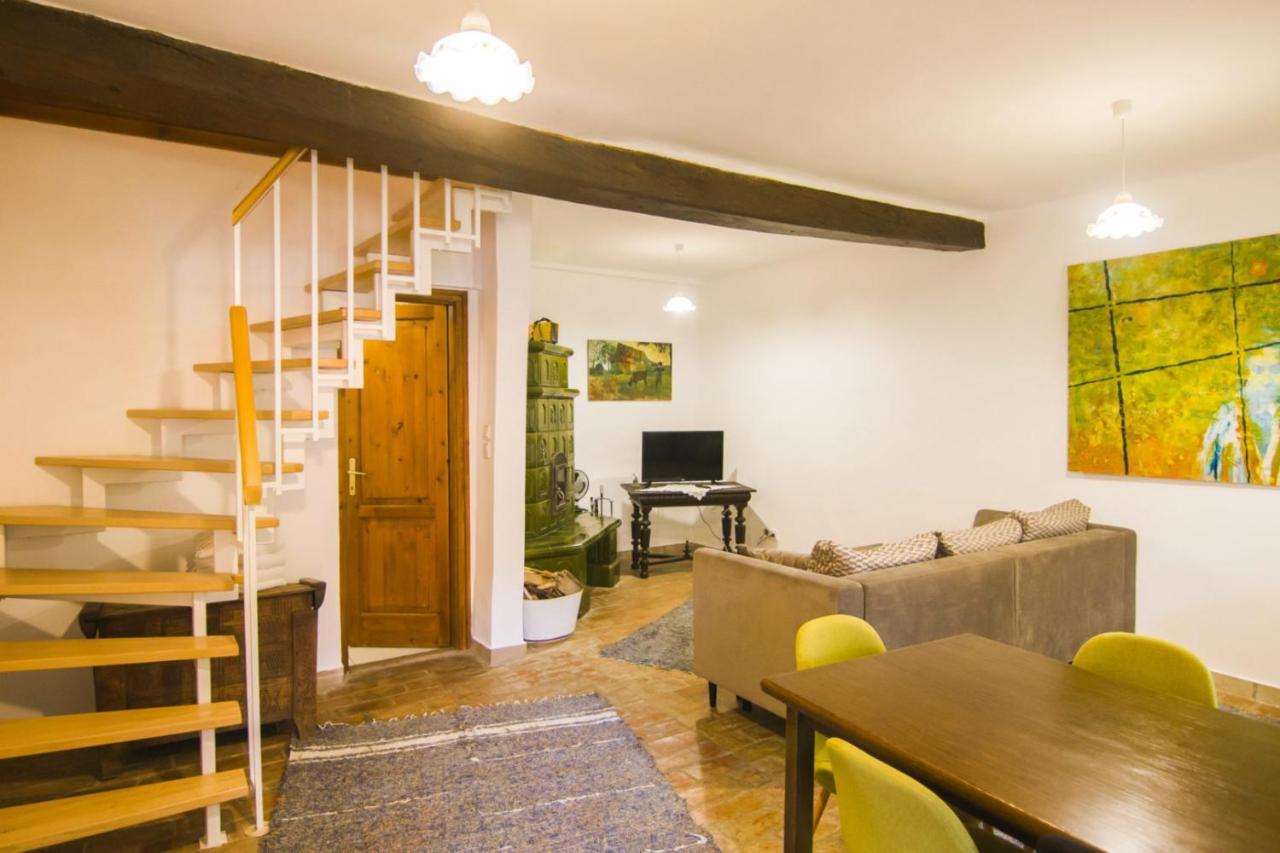 Natura Panzio&Apartmanhaz Orfu Bagian luar foto