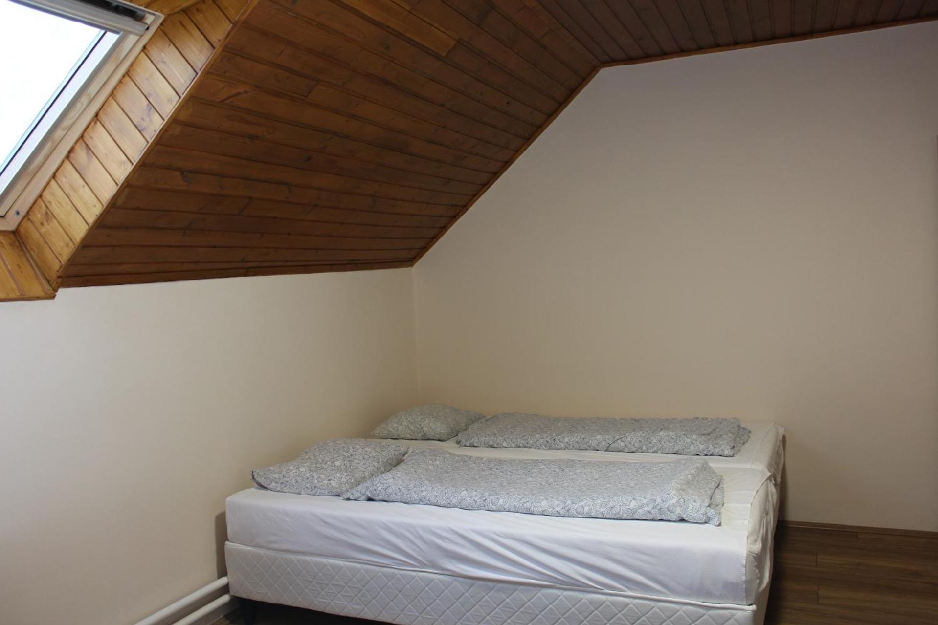 Natura Panzio&Apartmanhaz Orfu Ruang foto